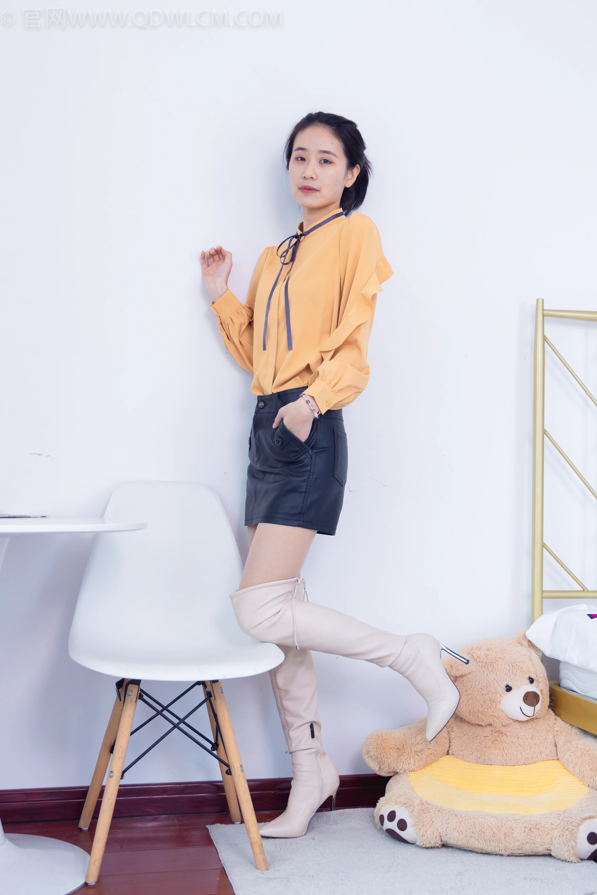物恋传媒 NO.1496 菜菜-橘色郁金香 3