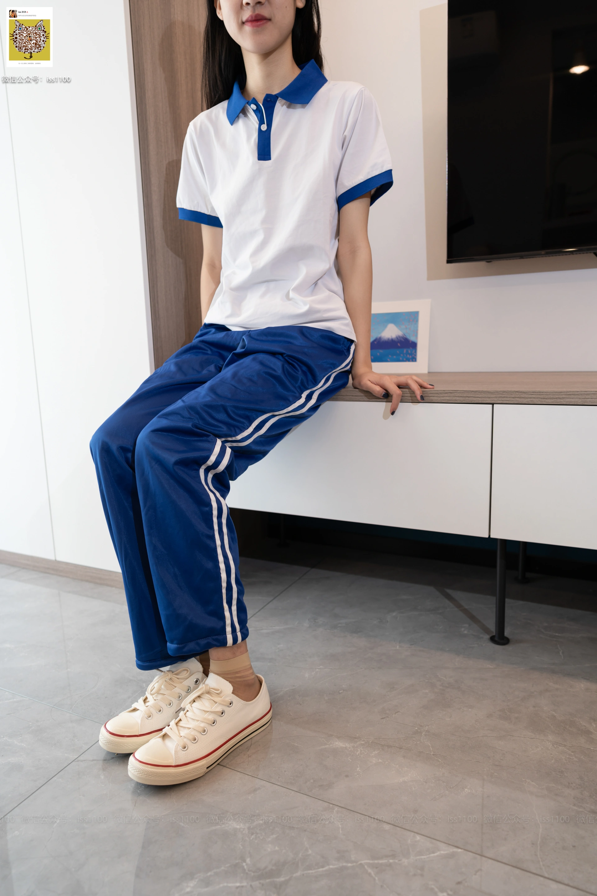 ISS系列 002 佳佳 校服 3